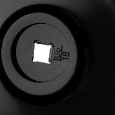 JC2019164 30El-toetsen. Socket voor oliefilters