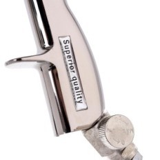 Pöörake relvade pesupolster. HCL-määrus. Pneumatic