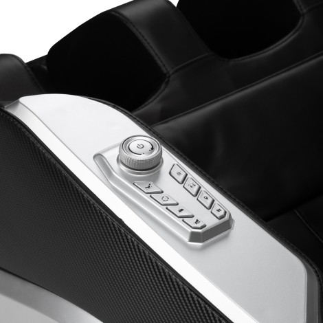 Sakura Prime 108 massagestoel zwart — detail bedieningselementen