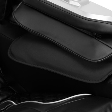 Fauteuil de massage Sakura Prime 108 noir — gros plan accoudoir
