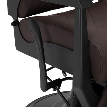 Gabbiano barber chair Bruno with black frame Brown — close-up of the handle