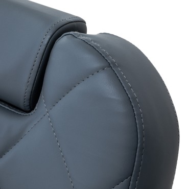 Gabbiano Friseurstuhl Bruno Stahlblau mit grauer Basis — Detailaufnahme Armlehne