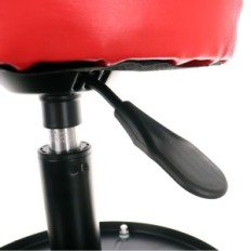 Rotating workshop workshop chair. Wheels Wheels