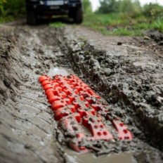 Liivapüüded 2pcs mudane lumi sissetungid 4x4 off maantee punane punane 10t