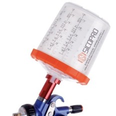 Um conjunto de canecas para misturar o adaptador de pps 11x pps 16x1,5 mm