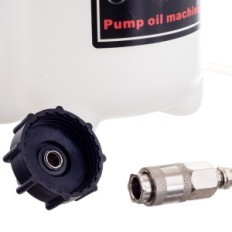 Un ensemble de ventilation et remplacement du liquide de frein 3L