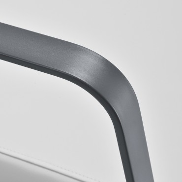 Sillón de peluquería Gabbiano Porto gris blanco — detalle del reposabrazos