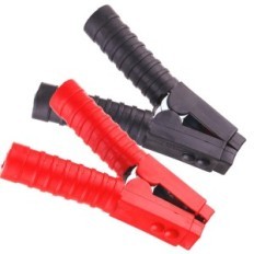 Un set di 2x morsetti di avviamento 1000A Blades di batteria di rana