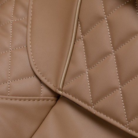 Sakura Luxury 808 hierontatuoli valkoinen ja beige — lähikuva pinnasta