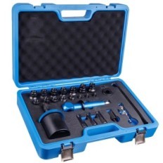 Pneumatic puller Disassembling injection injections with a hammer holder