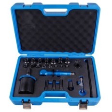 Pneumatic puller Disassembling injection injections with a hammer holder