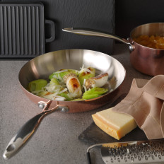 Poêle en cuivre Induction 240 x 50 mm - Hendi 607060