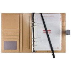 Livrer le calendrier Close-up B5 Cartouche amovible 2026 Drops Bureau