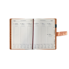 BOOK CALENDAR A4 Aftageligt bidrag 2026 Ugentlig DROPS Office