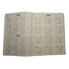 Libro Calendario de cerca A4, CAMBRIDGE COLECCIÓN NEGRO, CARTUCHO ROPOBLE 2026 OFICINA DE DROVAS DIARIAS