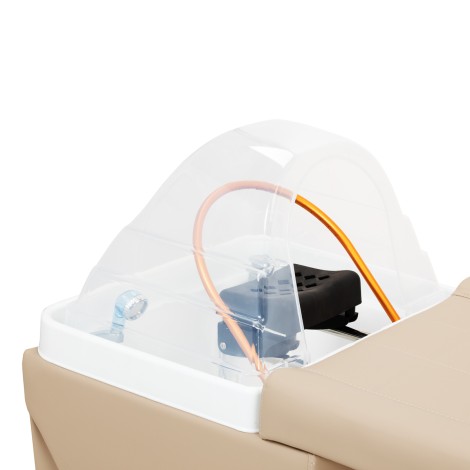 Gabbiano Head Spa Maldives lit de lavage cheveux beige — gros plan tête