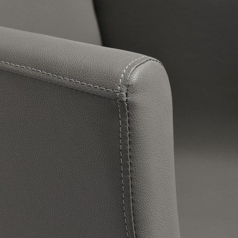 Fauteuil de coiffure Gabbiano Mataro gris — gros plan accoudoir