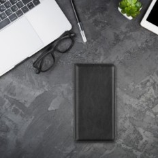 Cas pour iPhone 11 W395 Noir