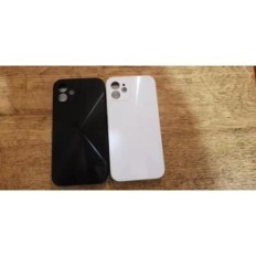 Slučaj za iPhone 13 w358 crni