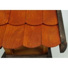 Rectangular pine feeder