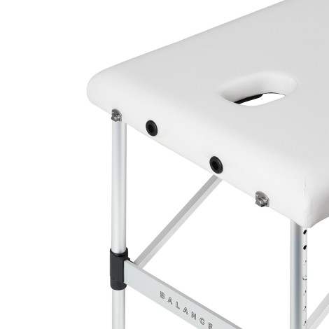 Lettino da massaggio pieghevole BALANCE in alluminio 3 segmenti bianco — primo piano della superficie
