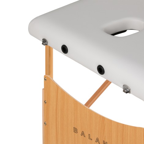 Maca de massagem dobrável em madeira BALANCE 3 segmentos 190x70 branca — close-up da superfície