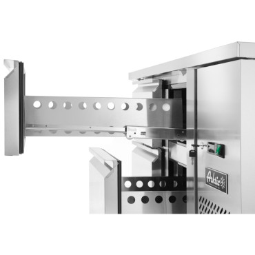 Mesa refrigerada com 4 gavetas e um agregado de aço inoxidável. Profi Line 280 L - Hendi 233764