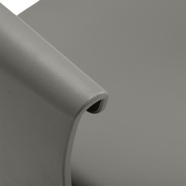 Silla de peluquería Hair System Halo gris — detalle del reposabrazos