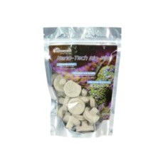 Maxpect Nano-Tech Bio-Plug 25pcs staan onder de koralen