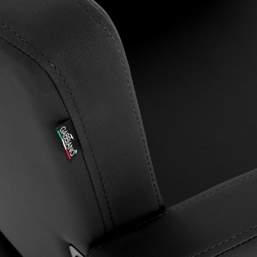 Poltrona da parrucchiere Gabbiano Vitoria nera — primo piano dell'etichetta