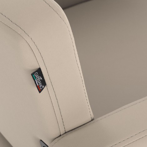 Καρέκλα Κομμωτηρίου Gabbiano Vitoria σε γκρι-μπεζ — κοντινή ετικέτα