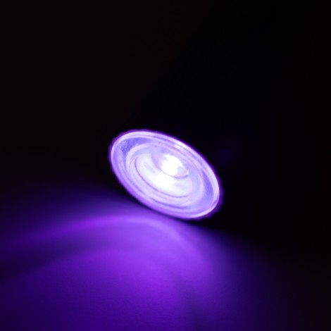 OCHO mini UV LED lučka — povečava glave