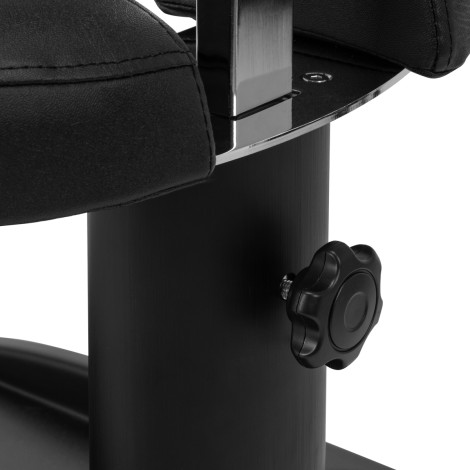 Azzurro Duschwanne mit Massagefunktion und weißem Trolley — Detailaufnahme Bedienelemente