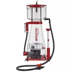 Punainen meri Reefer Skimmer RSK 600 DC Pumpun näytöllä proteiineja