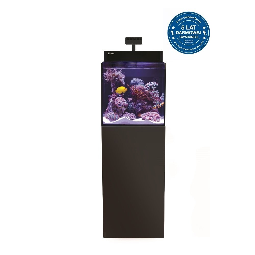 Desktop poolsaare musta kapis