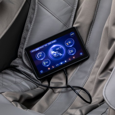 Massage-Sessel 3D Sakura Maximus 809 in Weiß und Grau — Detailaufnahme Bedienelemente