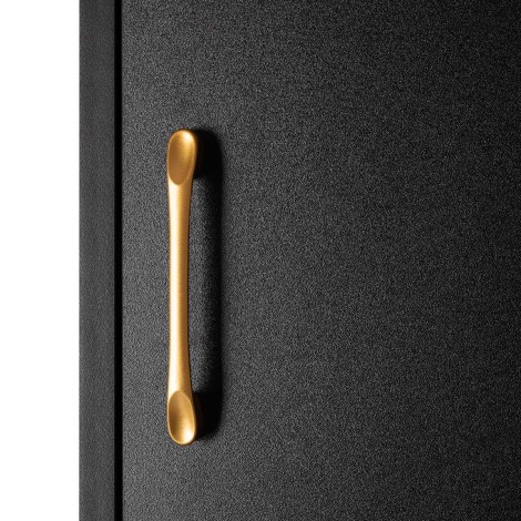 Kampaamopiste TOTEM GOLD — lähikuva kahvasta