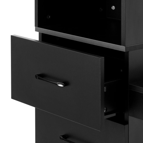 Kadernícka stanica TOTEM BLACK — detail zásuvky