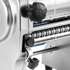 Roostevabast terasest elektrilised nuudlid 220 mm 550 w