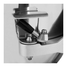 Mischer. Spiral-Planetenroboter mit einer verlassenen Schüssel von RCPM-10,1B 10 L 230 V 650 W