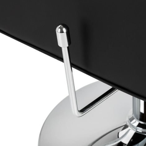 Fauteuil de coiffure Omega Andromeda noir — gros plan poignée