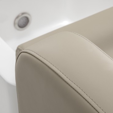 Sillón de pedicura SPA Elysia crema — detalle del respaldo