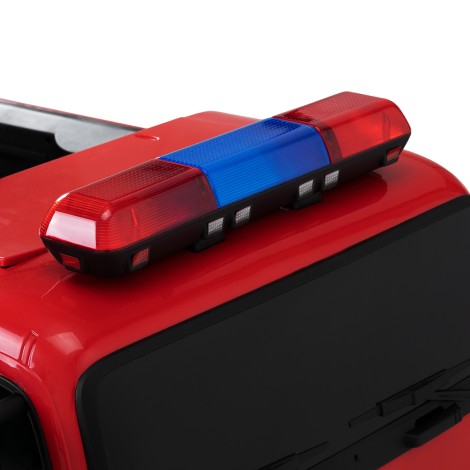 Children’s hairdressing chair Gabbiano fire engine — close-up
