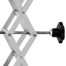 Laboratóriumi laboratórium 15 x 15 cm-től 15 kg-ig kell lennie