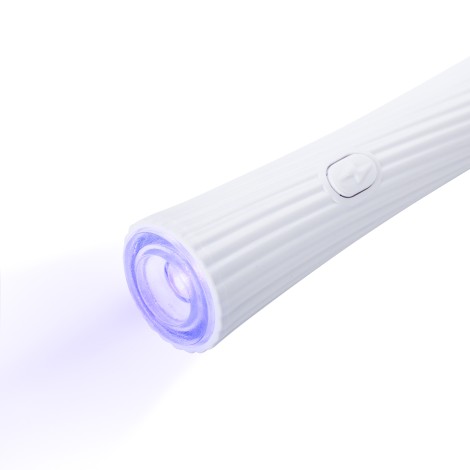 OCHO mini UV LED -lamppu valkoinen — lähikuva päästä