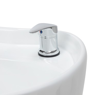 Unidad eléctrica de lavado para peluquería con función de masaje Gabbiano Ines en beige — detalle del mango