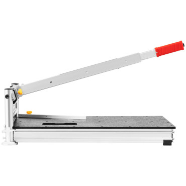 Gilotinski stroj za rezanje laminiranih plošč na širini kota 330 mm debeline 16 mm