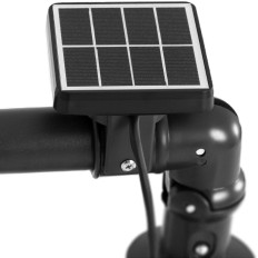 Ombrello da giardino su un boom rotondo inclinabile con illuminazione a LED. Crema da 300 cm