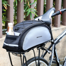 Bicykel Bag na kmeni s ramenným popruhom 13L čierny