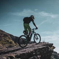 Borsa per biciclette sotto la sella 1,5 l Nero